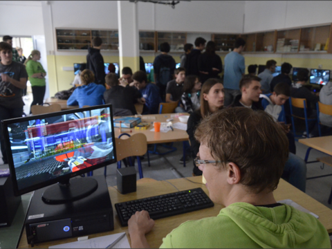 LAN party u školi - kako videoigre osvježavaju školsku rutinu  